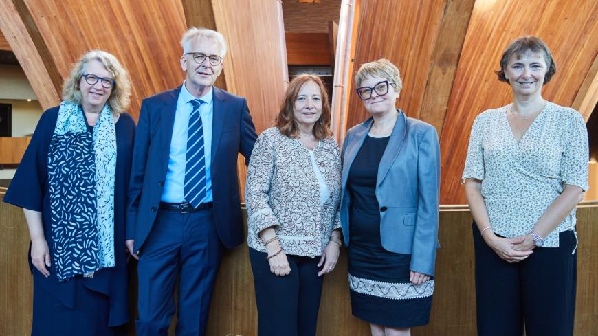 182nd session of the European Pharmacopoeia Commission: handover to a new Chair, newly elected Presidium and launch of the all-digital 12th Edition